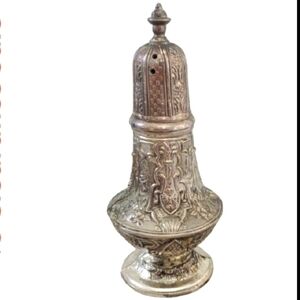 🌼 $5 Vintage Holiday Imports Inc Tarnish Protected Silverplate